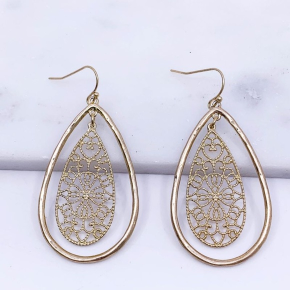 Jewelry - Gold Boho Teardrop Dangle Earrings